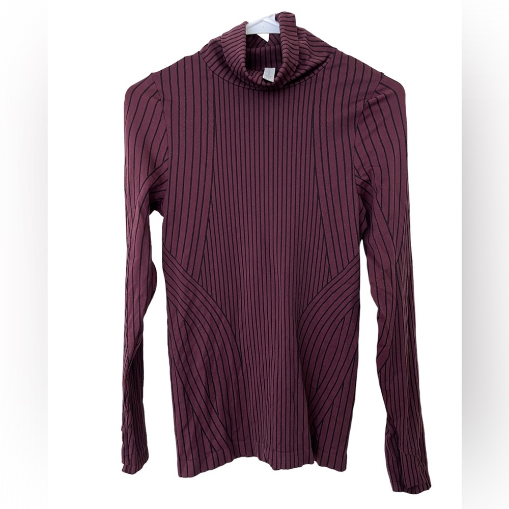 Athleta sport sweater turtleneck